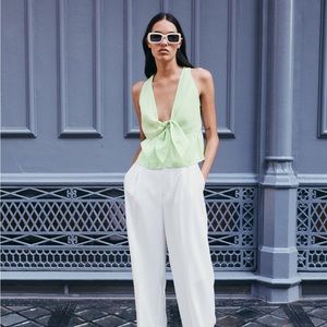 Zara Sleeveless  V Top